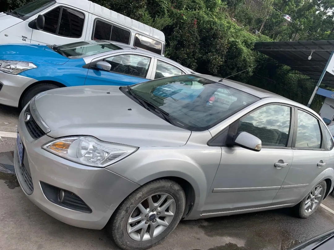 公開拍賣?？怂?、上海別克牌機(jī)動(dòng)車